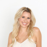 Headshot of San Juan Reiki practitioner Alison Papazois